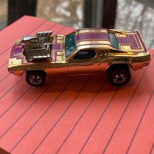 1970 Rodger Dodger Gold Chrome Blackwalls HotWheels Car